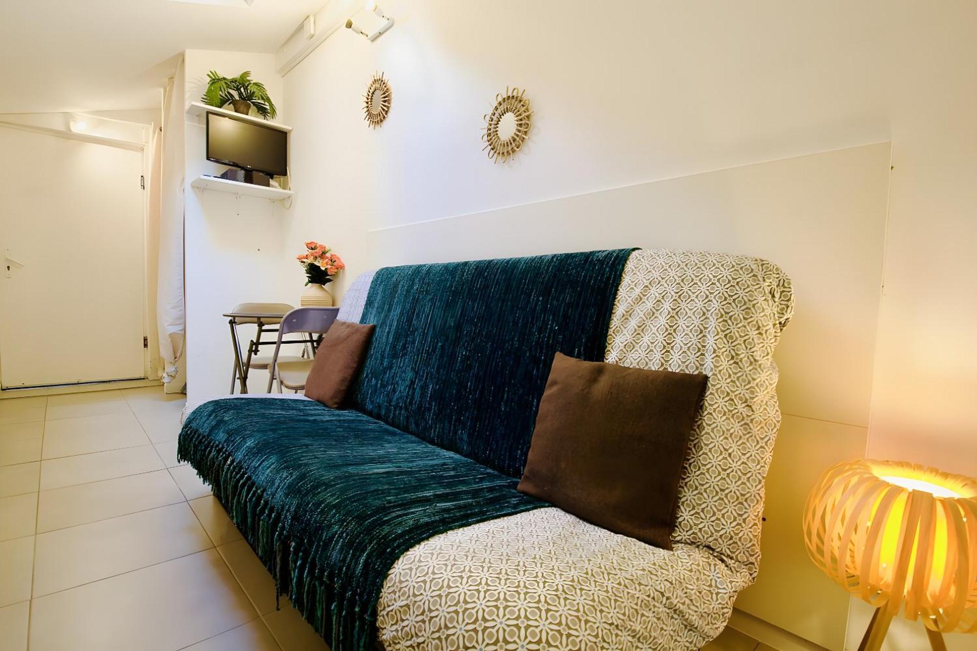 - Le Vernier Apartment